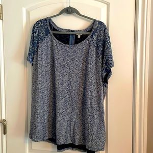 Lucky Brand Tunic tee with zipper back detail. Size 3X.